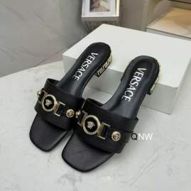 Picture of Versace Slippers _SKUVersacesz35-40WN050438